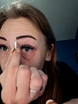 Snapshot of dewimp1 chatting on 2, 2, 2026 dewimp1 online show from 2, 2, 2026