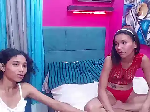 sexys lesbian online show from 5, 2, 2026