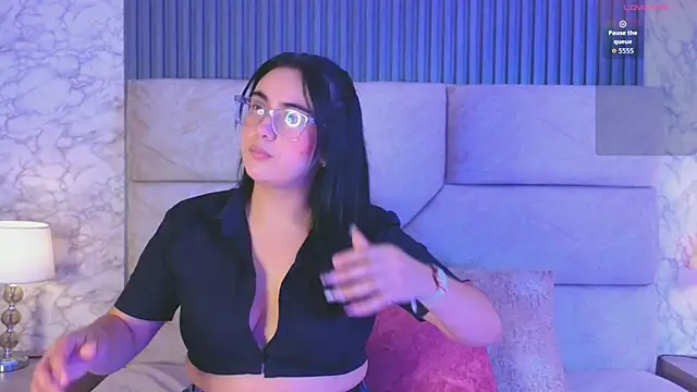 vicky grey online show from 20, 6, 2026