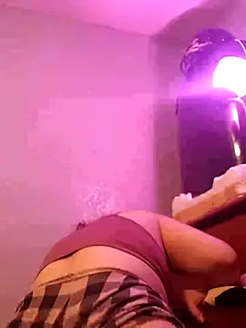 KumKitten1234 online show from 9, 2, 2026