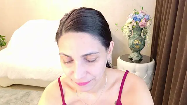 LovelyBeatrice online show from 21, 2, 2026