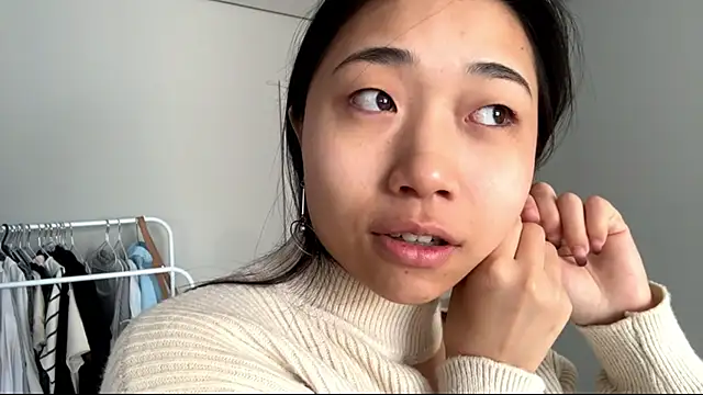 SweetMiaXO online show from 9, 2, 2026