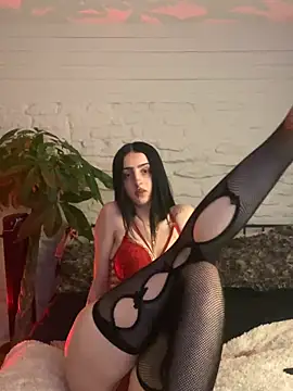 Snapshot of bellaxlauren chatting on 10, 7, 2026 bellaxlauren online show from 10, 7, 2026