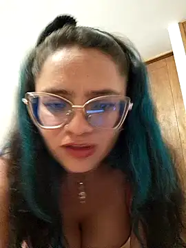 Hanna Fox28 online show from 6, 2, 2026