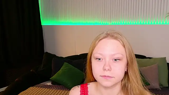 AudreyRossy online show from 1, 2, 2026