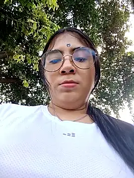 Ailen-cute online show from 18, 3, 2026