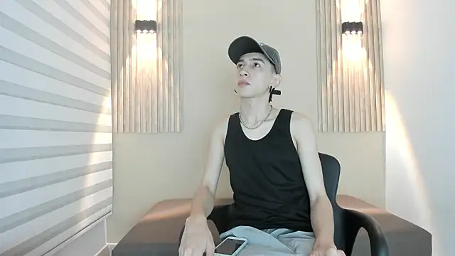 lian cameron online show from 4, 2, 2026