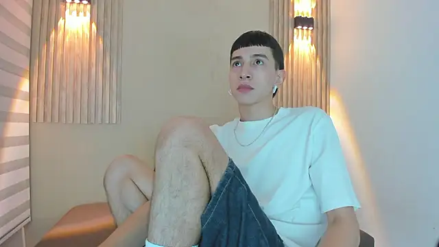 lian cameron online show from 13, 2, 2026