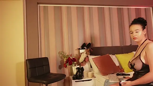 MavisReeve online show from 18, 3, 2026