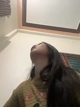 Lyn-be99 online show from 25, 2, 2026