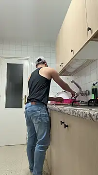 Massimo Fiore online show from 3, 2, 2026