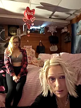 BeautifulFire23 online show from 19, 2, 2026