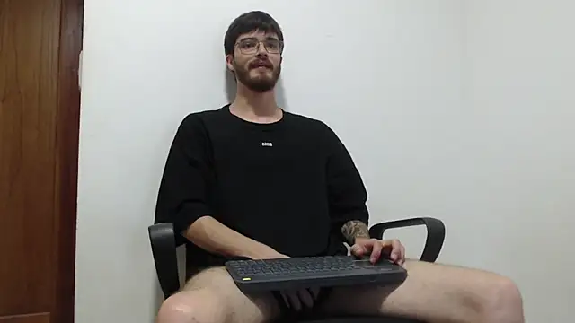 Snapshot of joseh0se chatting on 17, 4, 2026 joseh0se online show from 17, 4, 2026