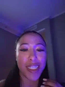 Lunakiana online show from 12, 2, 2026