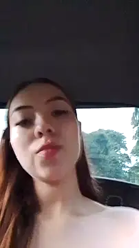 lizzyrossie online show from 18, 6, 2026