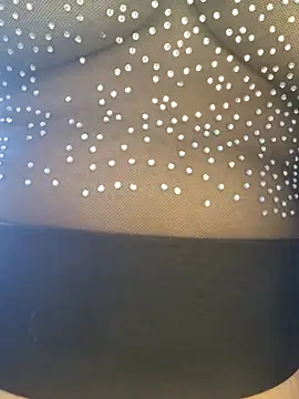 Scarlet curly8a online show from 4, 3, 2026