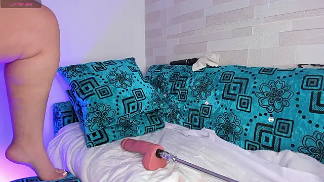 Julieta jane ss online show from 2, 2, 2026