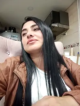 Andreacama online show from 2, 2, 2026