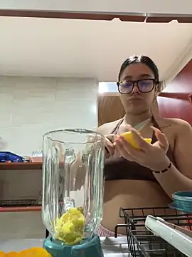 Violetta pinkk1 online show from 23, 3, 2026