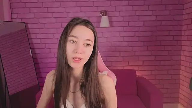 Nicole Brownie online show from 22, 4, 2026