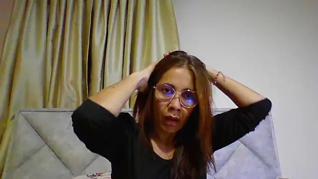 camila star10 online show from 10, 5, 2026