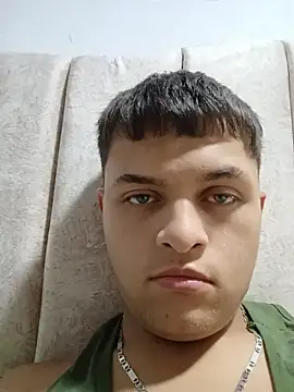 Snapshot of Andres_medi32 chatting on 4, 2, 2026 Andres medi32 online show from 4, 2, 2026