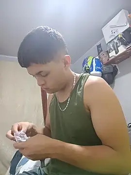 Snapshot of Andres_medi32 chatting on 4, 2, 2026 Andres medi32 online show from 4, 2, 2026