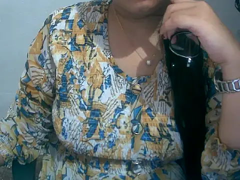 Snapshot of Cute_Aliyaa chatting on 9, 3, 2026 Cute Aliyaa online show from 9, 3, 2026