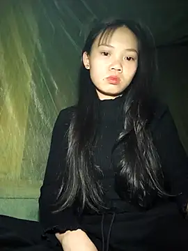 derylove  online show from 4, 3, 2026