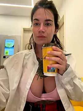 Snapshot of TattooGirlAlia chatting on 3, 10, 2025 TattooGirlAlia online show from 3, 10, 2025