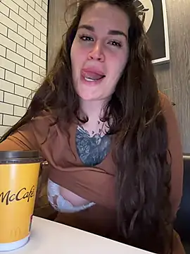 TattooGirlAlia online show from 24, 3, 2026