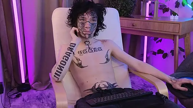 em0 b0y online show from 1, 2, 2026