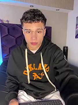 Dominik Souza online show from 24, 4, 2026