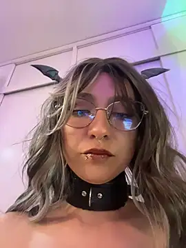 lilith rr online show from 25, 6, 2026