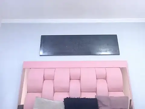 Yander 0 online show from 5, 2, 2026