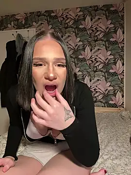 leannabbyy online show from 7, 2, 2026