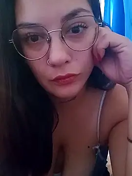 kuramaqueen online show from 11, 2, 2026