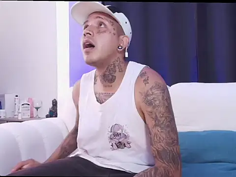 blackout9703 online show from 14, 2, 2026