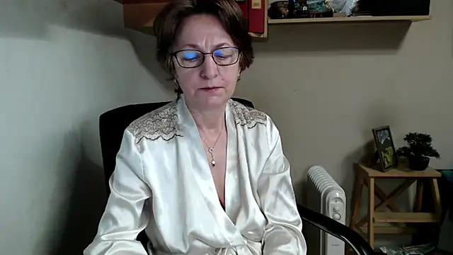 katemodel online show from 17, 2, 2026