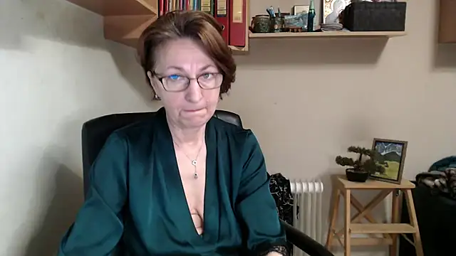 katemodel online show from 27, 5, 2026