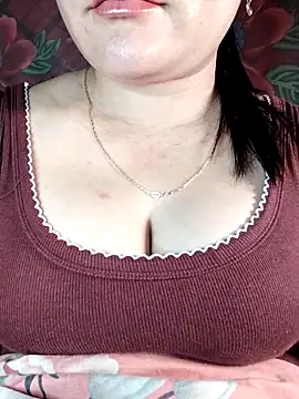 Reina Fcup01 online show from 23, 2, 2026