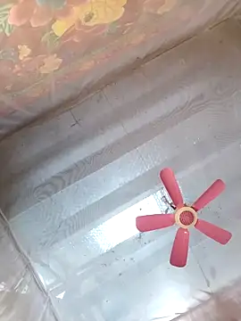 Reina Fcup01 online show from 23, 3, 2026