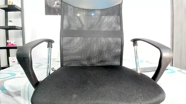 milo cruz  online show from 31, 3, 2026