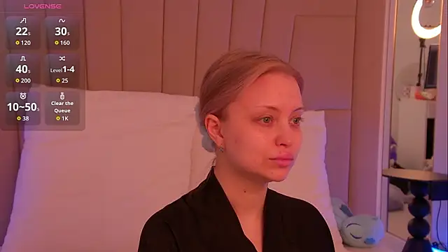 Snapshot of MollyHilton chatting on 14, 3, 2026 MollyHilton online show from 14, 3, 2026