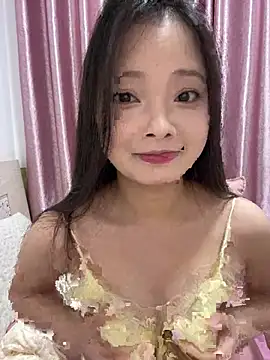 BIGBABYYEYE online show from 24, 6, 2026