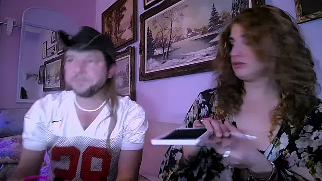 Snapshot of BobbyNSadie chatting on 3, 2, 2026 BobbyNSadie online show from 3, 2, 2026