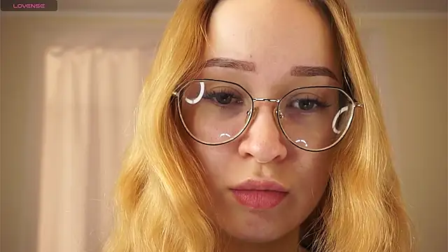 SallyDeniken online show from 2, 2, 2026