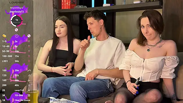 Three Some Dream online show from 7, 4, 2026