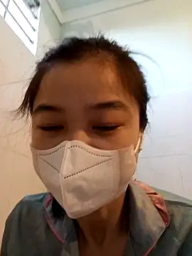 Daisy-lusia2026 online show from 10, 5, 2026