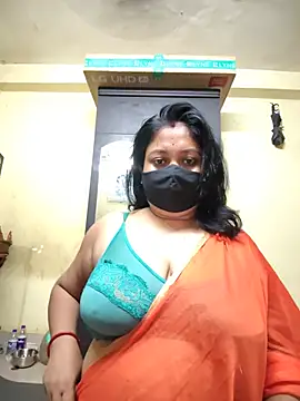 Curvy Trisha online show from 24, 6, 2026
